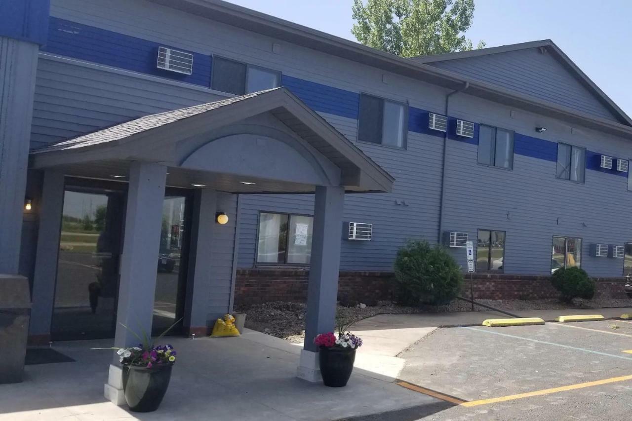 Travelodge By Wyndham Wahpeton Eksteriør billede